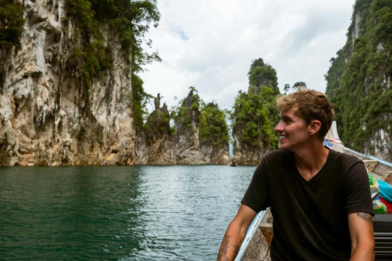 Monkey Mansion - Jungalows & Tours Khao Sok National Park Exterior foto